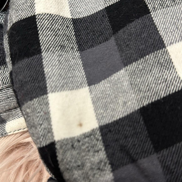 Boys Plaid Button Up - Picture 5 of 5